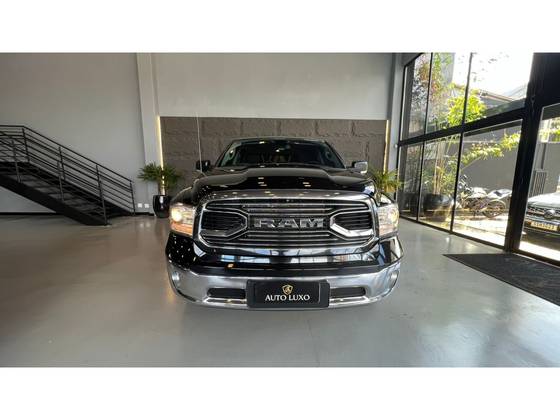 RAM CLASSIC 5.7 V8 GASOLINA LARAMIE CD 4X4 AUTOMÁTICO